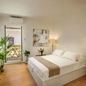 The Right Place 4u Mario De Fiori Roma